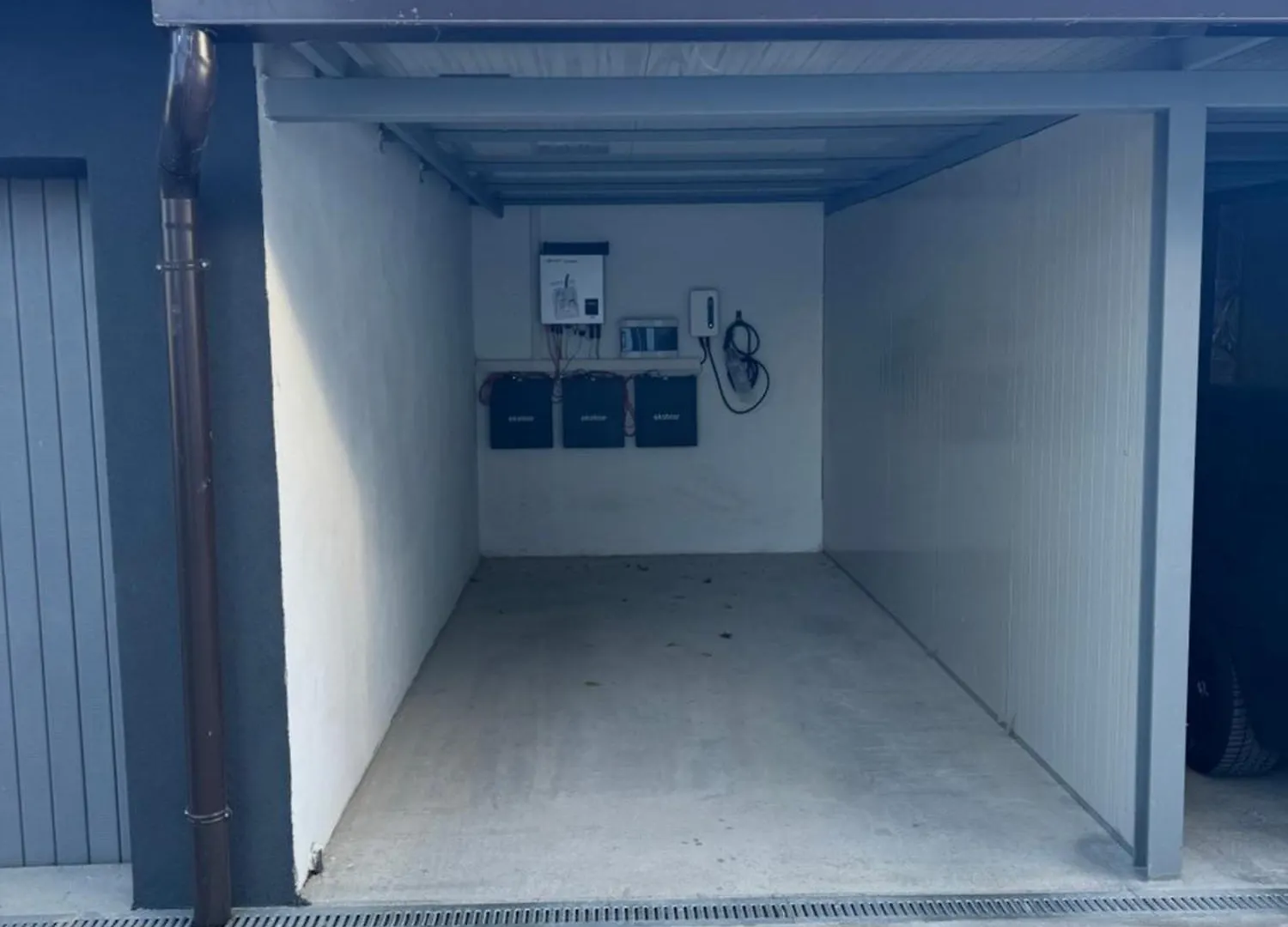 Apartment Near Como And Milan With Private Garage location